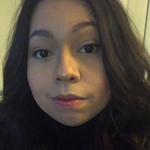 Meet your Posher, Angie